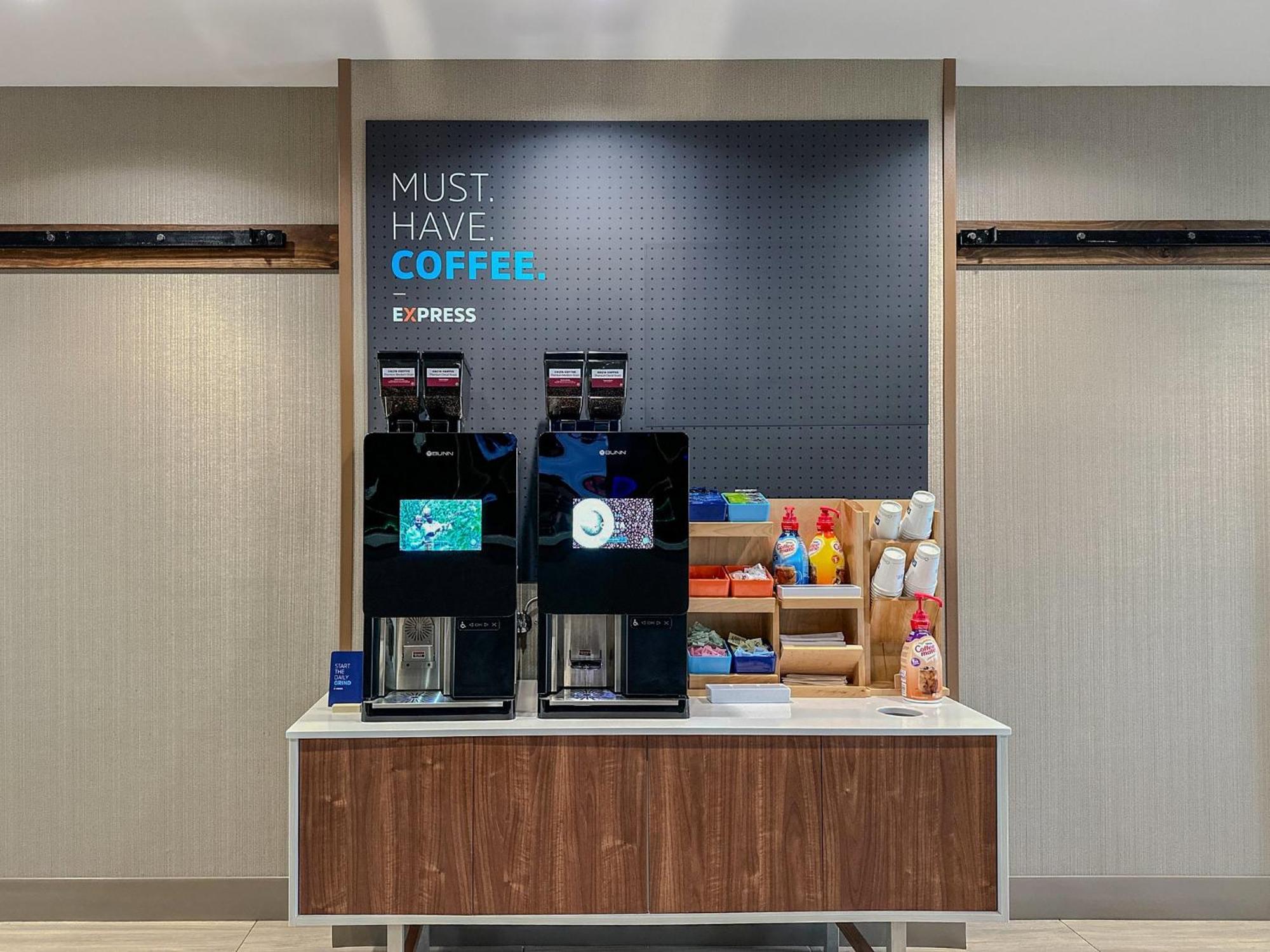 Holiday Inn Express Florence Northeast By Ihg Zewnętrze zdjęcie